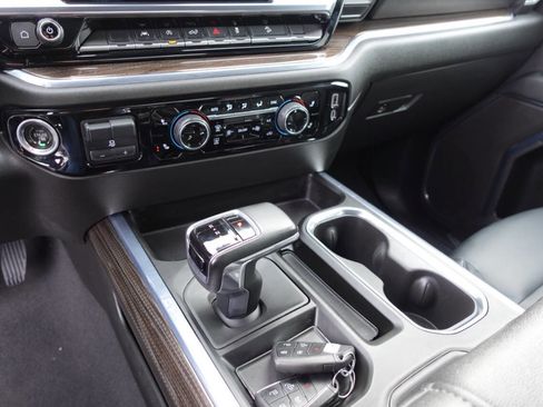 Used 2024 Chevrolet Silverado 1500 RST image 50