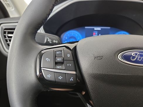 Used 2023 Ford Escape Active w/ Tech Pack #2 FWD image 15
