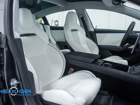 Used 2024 Tesla Model 3 Performance image 34