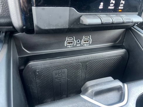 Used 2025 RAM 1500 Big Horn AWD/4WD image 34