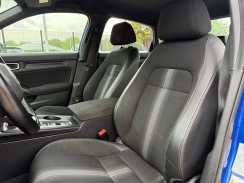 Used 2023 Honda Civic Sport image 10