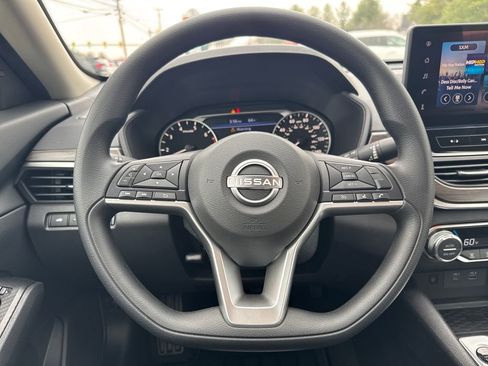 New 2026 Nissan Altima 2.5 SV w/ SV Special Edition Package AWD/4WD image 15