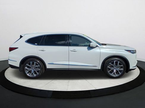 Used 2023 Acura MDX FWD w/ Technology Package image 3
