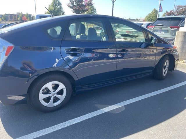 Used 2014 Toyota Prius Three w/ Solar Roof Package FWD image 20