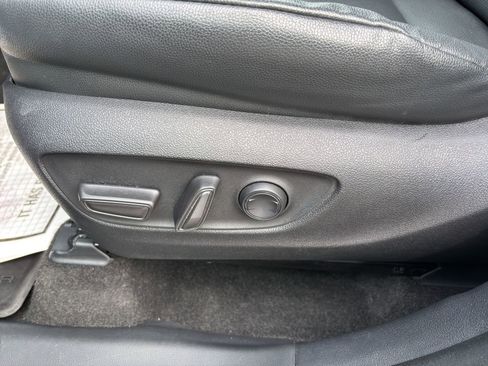 Used 2022 Toyota Sienna XLE Woodland Edition AWD/4WD image 15
