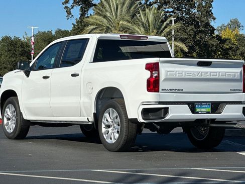 New 2026 Chevrolet Silverado 1500 Custom image 5