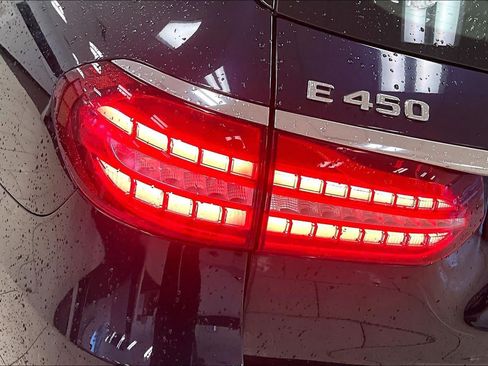 Used 2022 Mercedes-Benz E 450 4MATIC All-Terrain Wagon image 27
