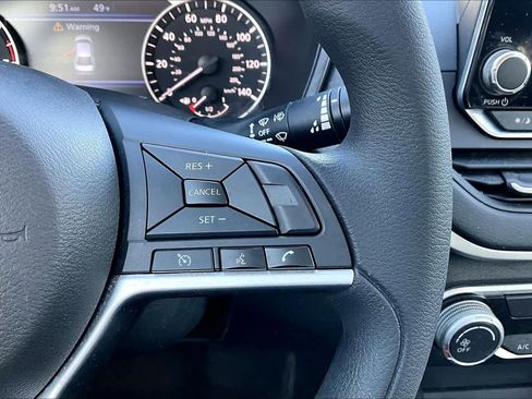 Used 2022 Nissan Pathfinder SV w/ Cargo Package image 23