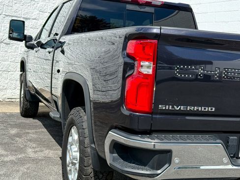 Certified 2024 Chevrolet Silverado 3500 LTZ w/ LTZ Premium Package AWD/4WD image 11