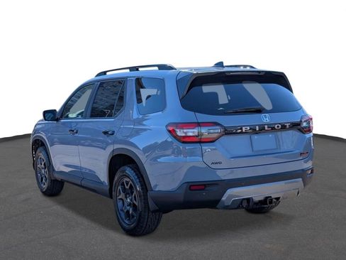 New 2026 Honda Pilot TrailSport image 5