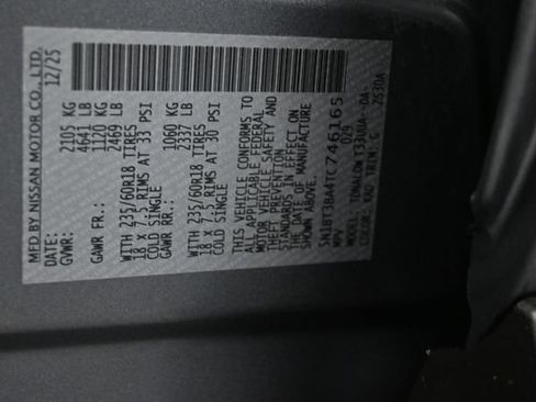 Used 2026 Nissan Rogue SV FWD image 16