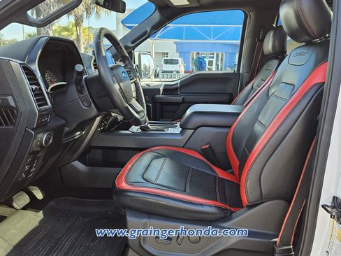 Used 2019 Ford F150 Lariat w/ Equipment Group 502A Luxury image 10