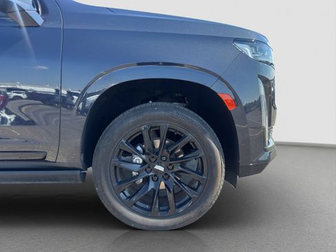 Used 2024 Cadillac Escalade Sport Platinum w/ LPO, ONYX Package AWD/4WD image 21