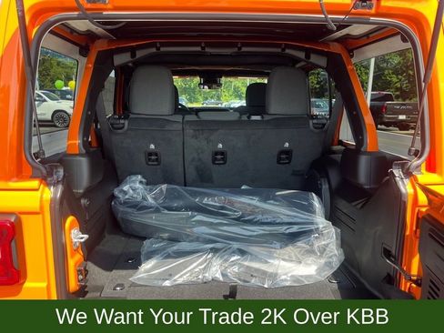 New 2025 Jeep Wrangler Sahara w/ Technology Group image 10