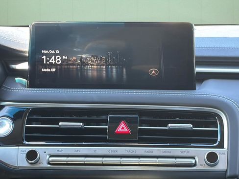 Certified 2026 Genesis G70 2.5T image 21