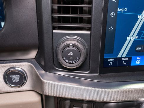 Used 2026 Ford F250 Platinum w/ Platinum Plus Package AWD/4WD image 27