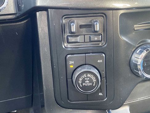 Used 2022 Ford F150 XLT w/ Equipment Group 302A High image 25