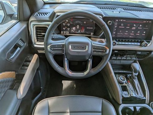 New 2026 GMC Canyon Denali image 16