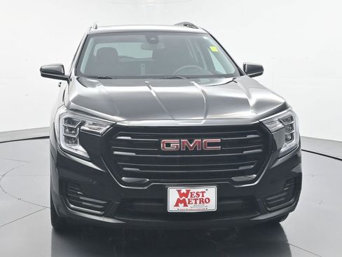 Certified 2023 GMC Terrain SLE w/ Driver Convenience Package image 26