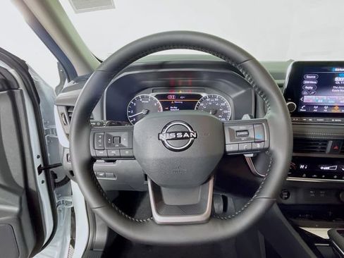 New 2026 Nissan Rogue SV image 8