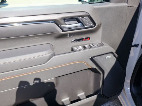New 2026 GMC Sierra 1500 AT4 w/ AT4 Premium Package image 8