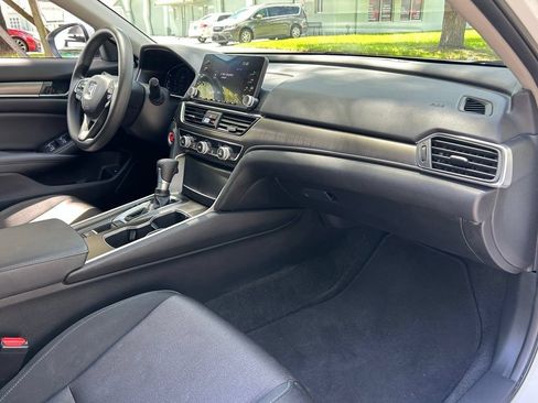 Used 2020 Honda Accord LX image 36