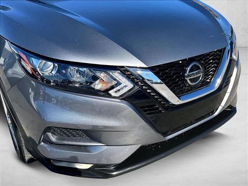 Used 2022 Nissan Rogue Sport SV image 26