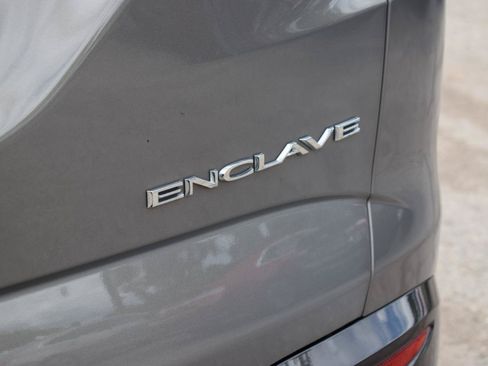 Used 2019 Buick Enclave Essence FWD image 10