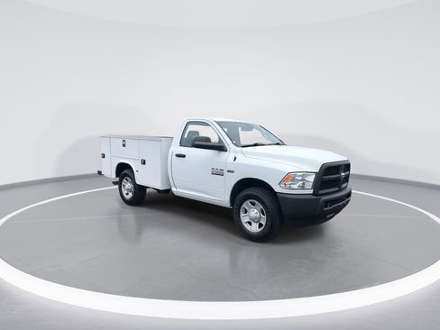 Used 2018 RAM 2500 Tradesman image 2
