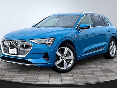 Used 2019 Audi e-tron Prestige w/ Prestige Package