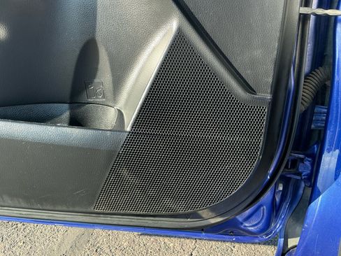 Used 2015 Toyota Corolla S image 27