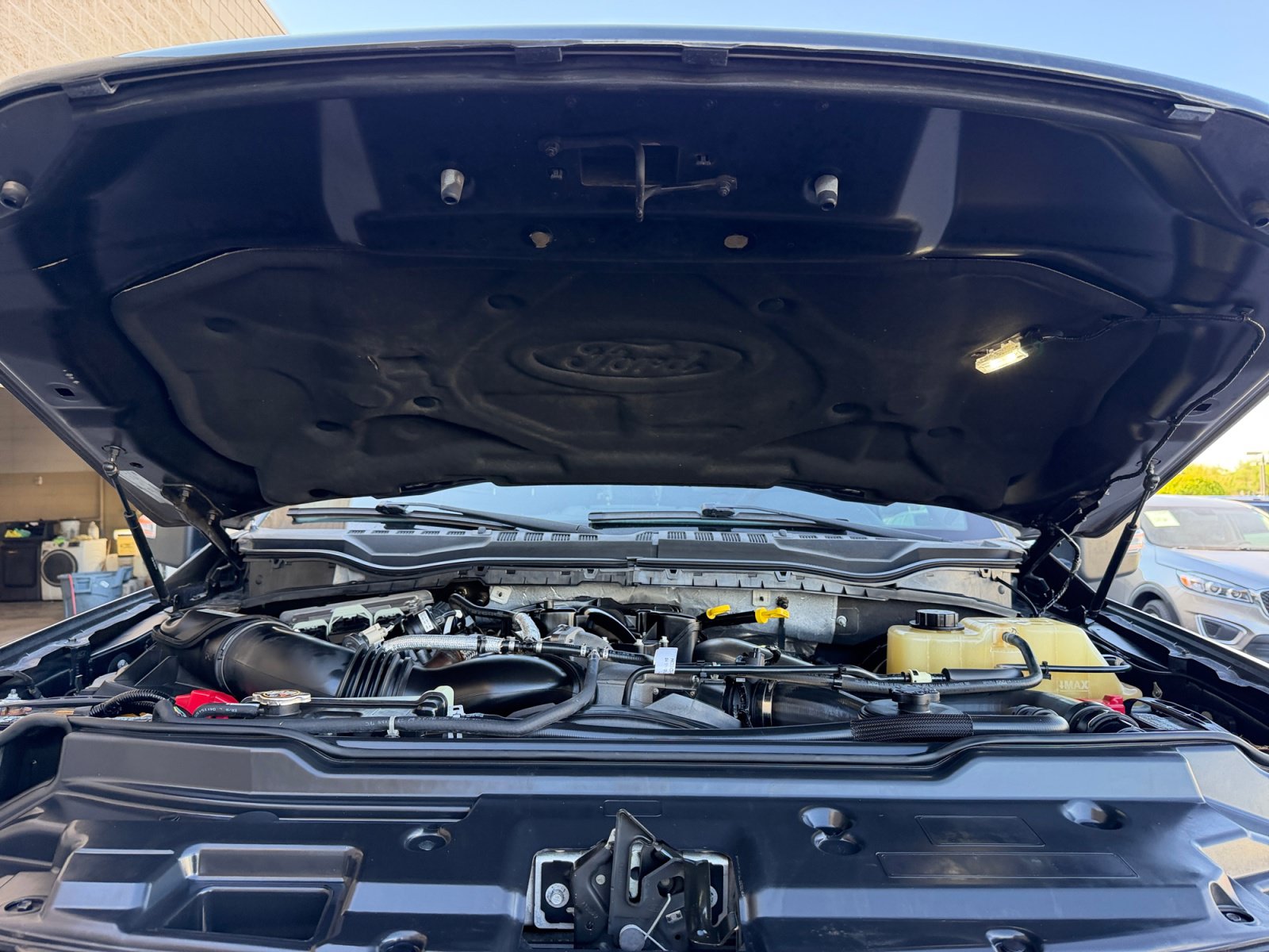 Used 2019 Ford F350 Lariat w/ Lariat Ultimate Package AWD/4WD image 22
