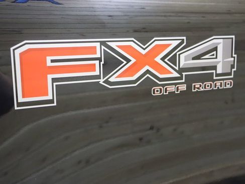Used 2024 Ford F250 XL w/ STX Appearance Package AWD/4WD image 24