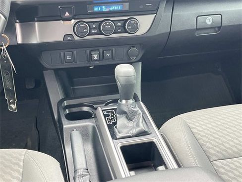 Used 2021 Toyota Tacoma SR5 image 17
