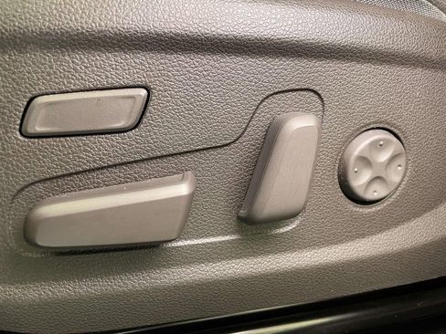 Used 2019 Hyundai Santa Fe AWD image 17