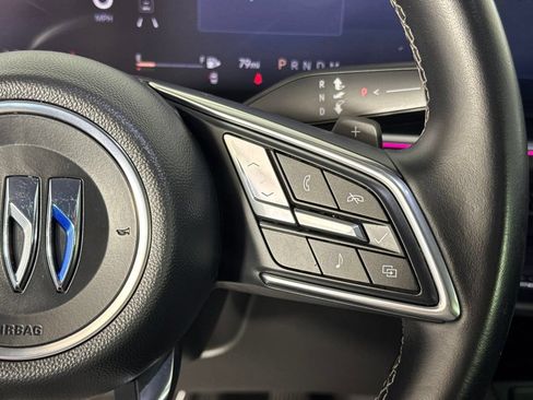 Certified 2025 Buick Envision Preferred AWD/4WD image 21