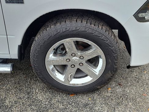 Used 2012 RAM 1500 Express w/ ST Popular Equipment Group image 40