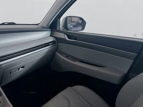 Used 2024 Hyundai Palisade SEL FWD image 23