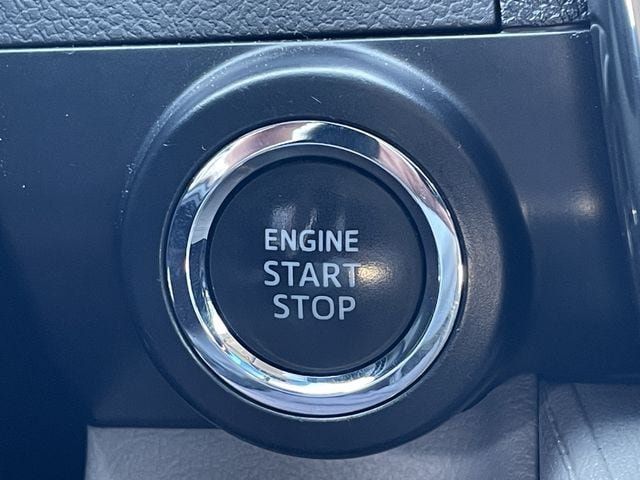 Used 2012 Toyota Camry XLE FWD image 21