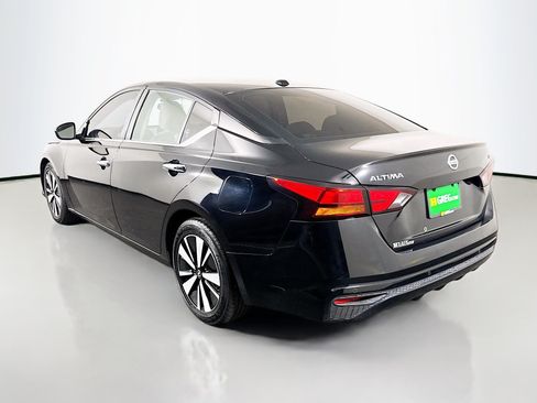 Used 2022 Nissan Altima 2.5 SV FWD image 7