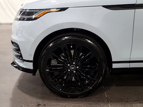 New 2026 Land Rover Range Rover Velar Autobiography image 10