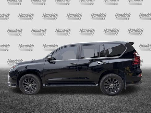 Used 2021 Lexus GX 460 Premium w/ Accessory Package image 7