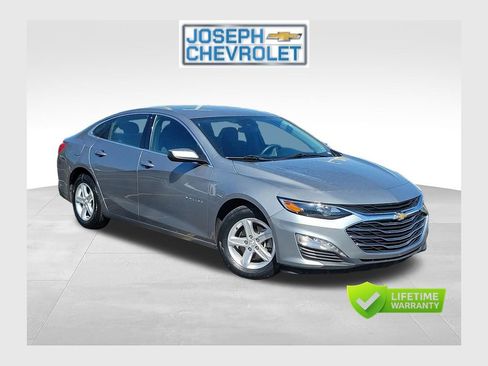 Used 2024 Chevrolet Malibu LT FWD image 1