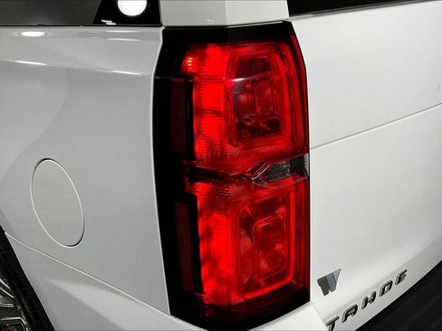 Used 2019 Chevrolet Tahoe Premier image 23