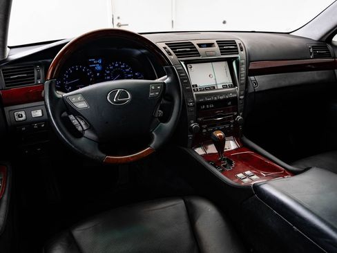 Used 2009 Lexus LS 460 L RWD image 4