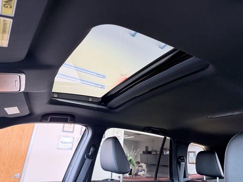 Used 2023 Honda Passport EX-L image 15