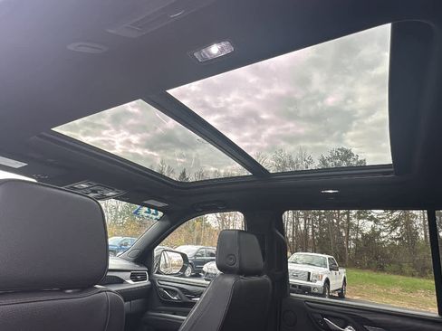 Certified 2022 GMC Yukon XL Denali w/ Max Trailering Package AWD/4WD image 31