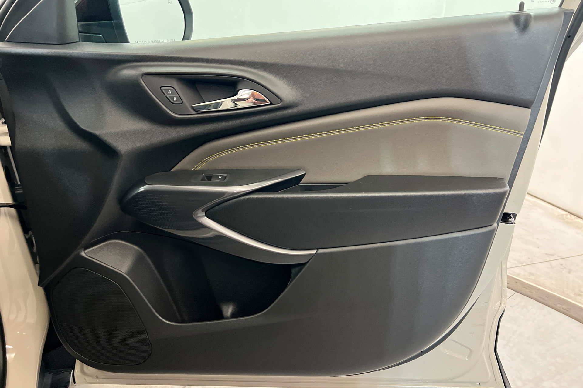 New 2026 Chevrolet Trax ACTIV w/ Driver Confidence Package FWD image 24