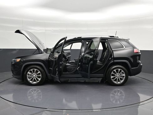 Used 2019 Jeep Cherokee Latitude Plus FWD image 42