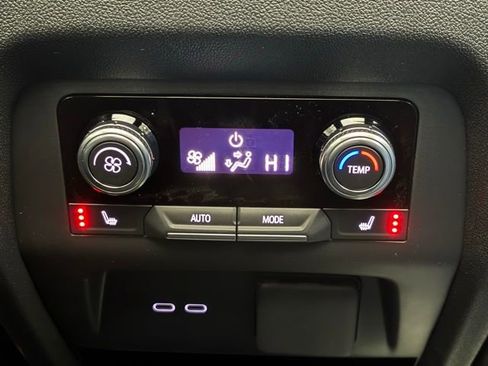 New 2026 GMC Acadia Elevation w/ Super Cruise Package image 8